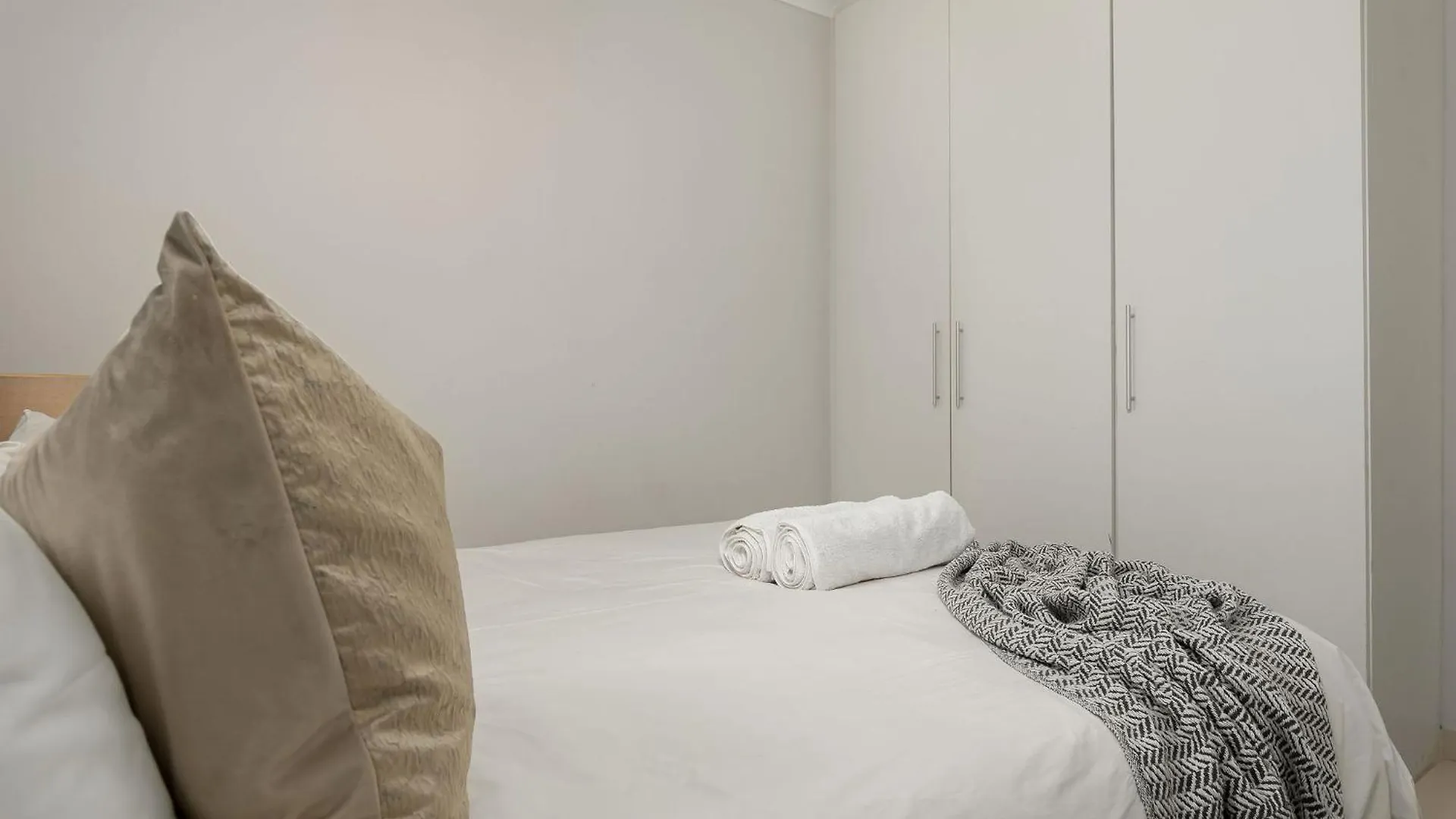 Portico Apartment Bloubergstrand South Africa