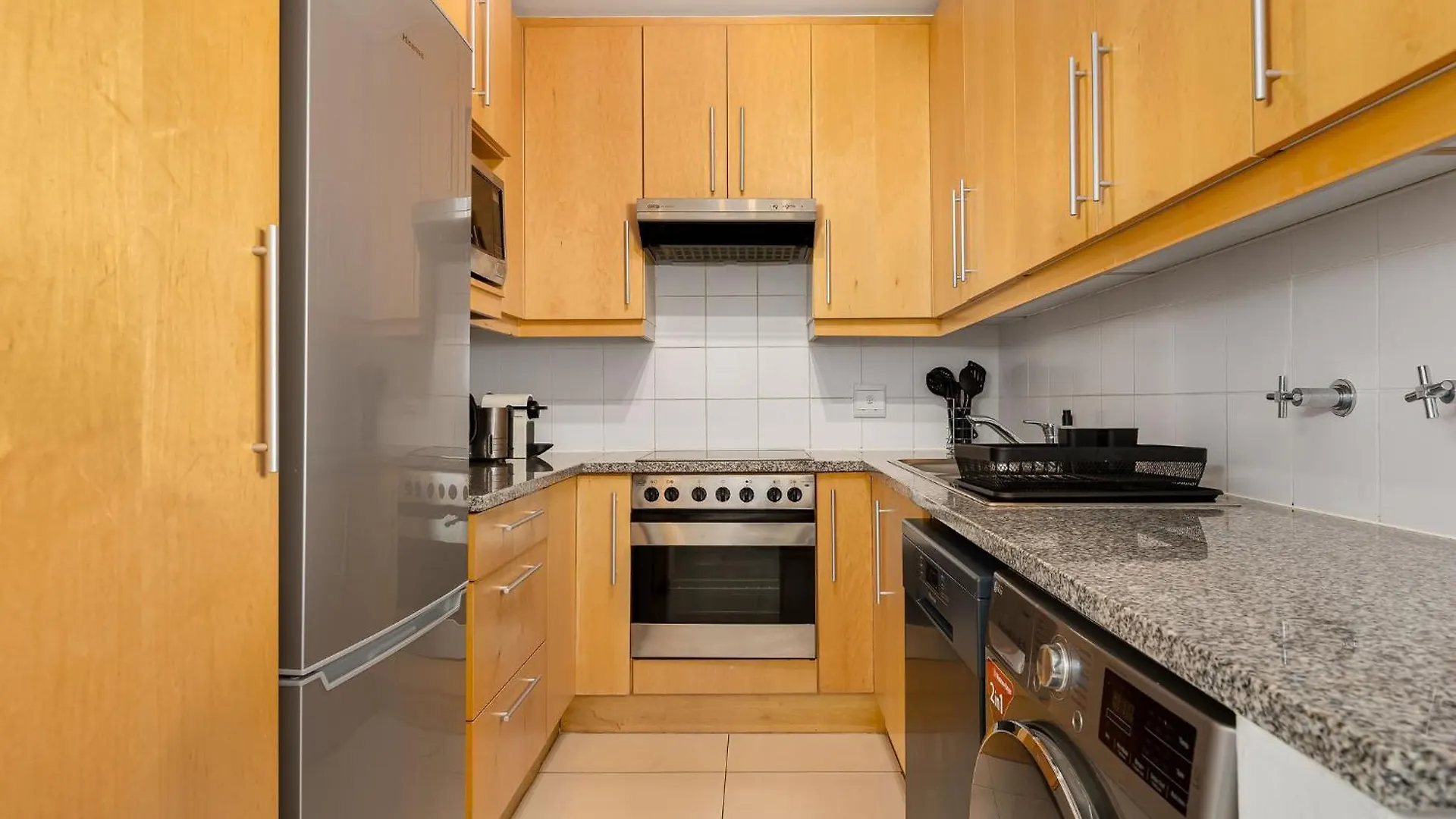 Portico Apartment Bloubergstrand
